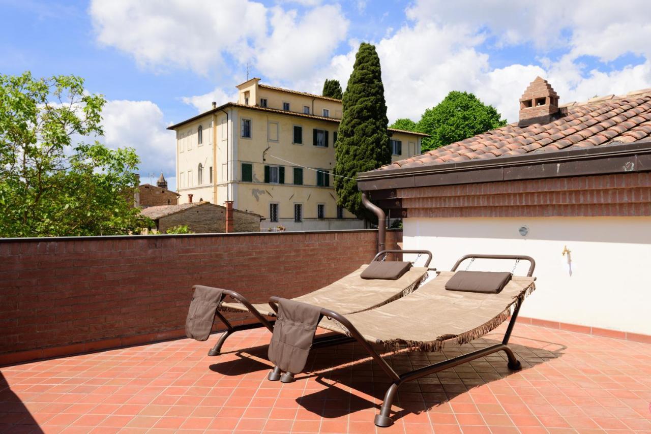 Luglie 360° Panoramic Terrace Apartment Siena Exterior photo